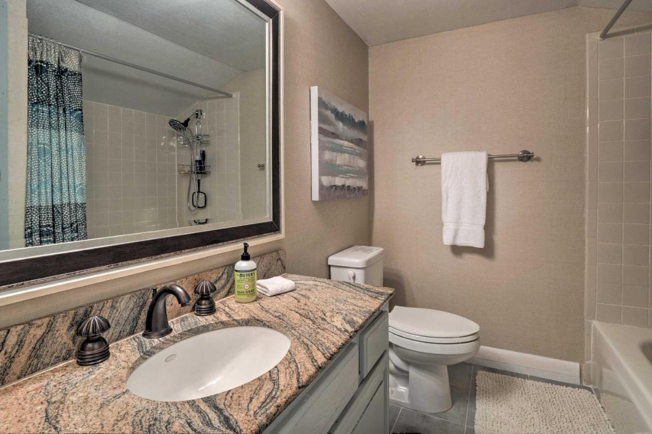Waterfront Lake Travis Home With Pool Access! Point Venture Eksteriør billede
